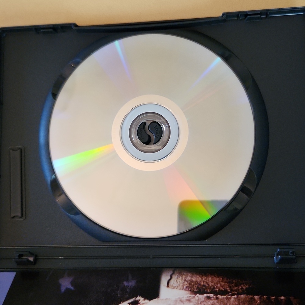 Ultimate Edition Rambo DVD Set - Picture 4 of 9